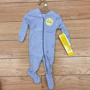 NEW rise little earthlings purple Dino zip up sleeper